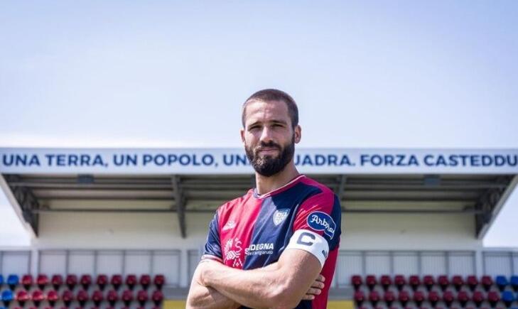 Pavoletti-Cagliari-Serie B