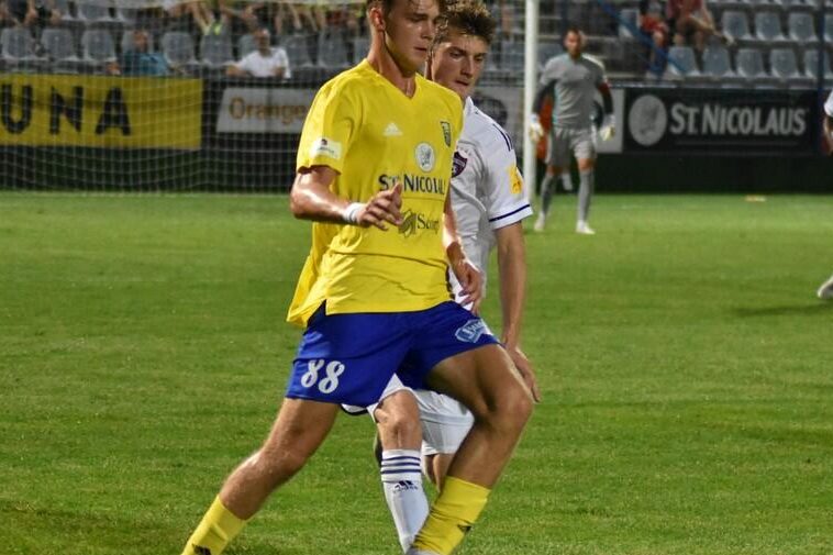 Adam Griger in azione