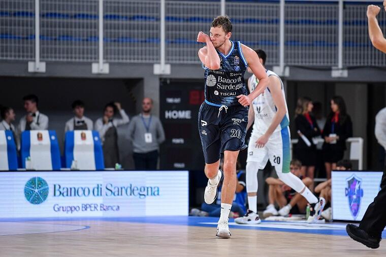 Eimantas Bendzius in Tortona - Dinamo Sassari | Foto Luigi Canu