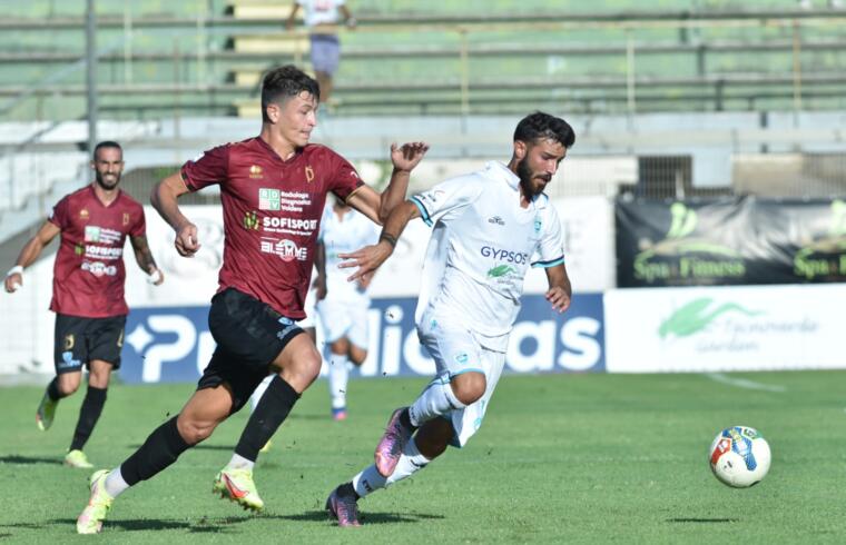 Gianluca Contini durante Olbia-Pontedera | Foto Sandro Giordano