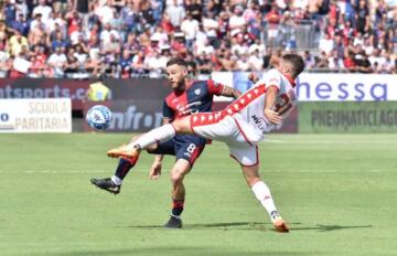 Nahitan Nandez in Cagliari-Bari | Foto Alessandro Sanna