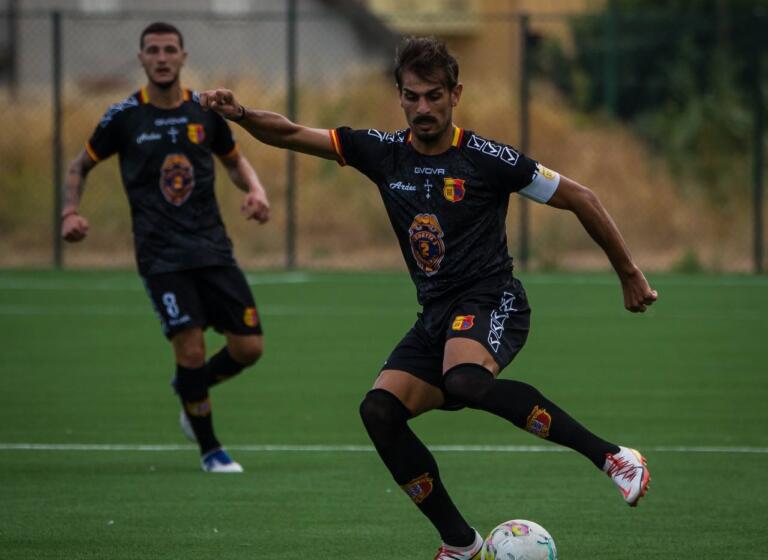 Alessio Fadda capitano dell'Atletico Uri | Foto Andrea Baldinu