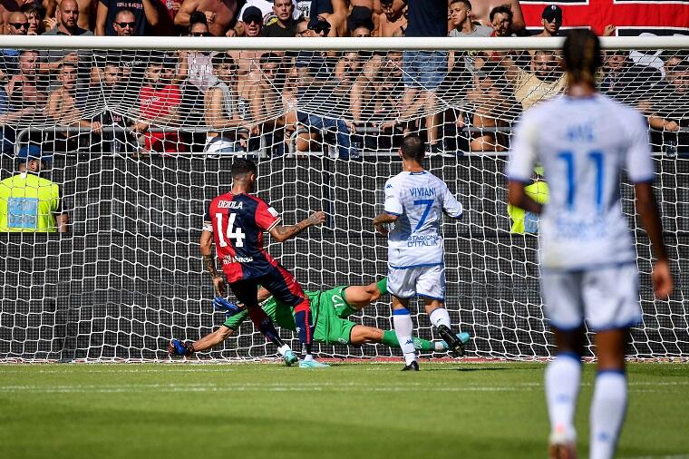 Alessandro Deiola firma il 2-0 in Cagliari- Brescia | Foto Luigi Canu