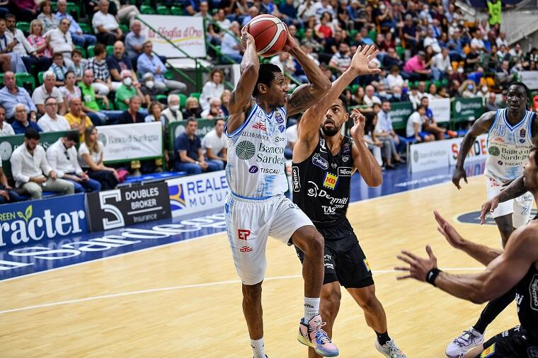 Gerald Robinson durante Banco di Sardegna Dinamo Sassari - Dolomiti Energia Trentino Trento | Foto L.Canu / Ciamillo-Castoria