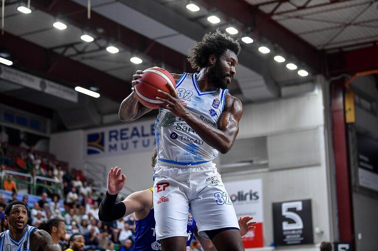 Chinanu Onuaku in Dinamo-Verona | Foto Luigi Canu