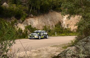 Paddon-Hudson al comando della prima gionrnata del Rally Terra Sarda | Foto Pasqualino Chiodino