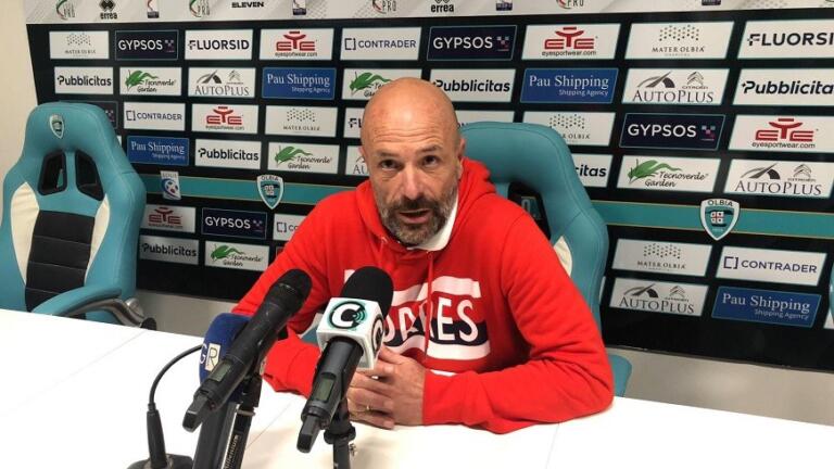 Alfonso Greco nella sala stampa del Nespoli