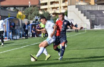 Una fase di gioco di Torres-Olbia | Foto Alessandro Sanna