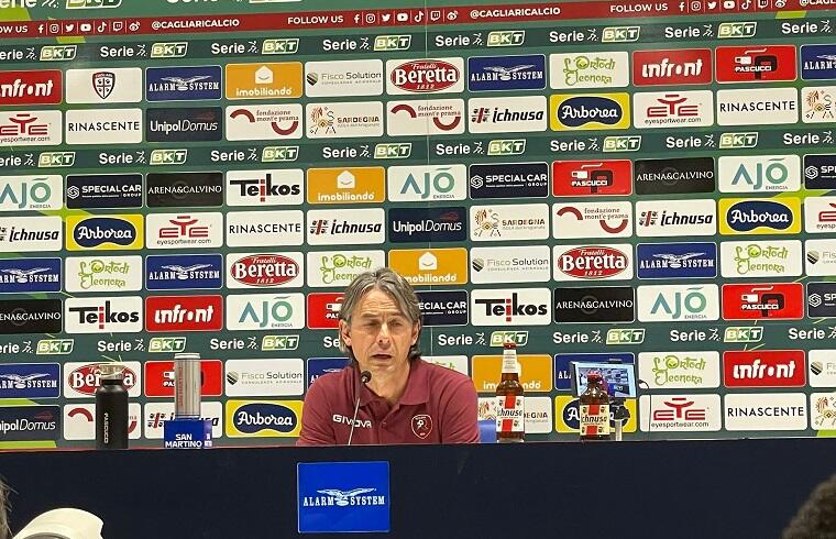 Filippo Inzaghi in conferenza stampa alla Unipol Domus