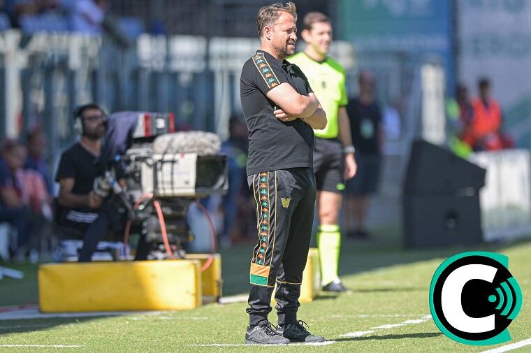 Il mister del Venezia Javorcic in Cagliari-Venezia | Foto Gianluca Zuddas.