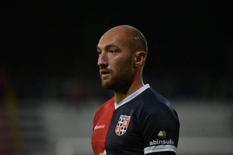 Davide Luppi, attaccante della Torres | Foto Alessandro Sanna