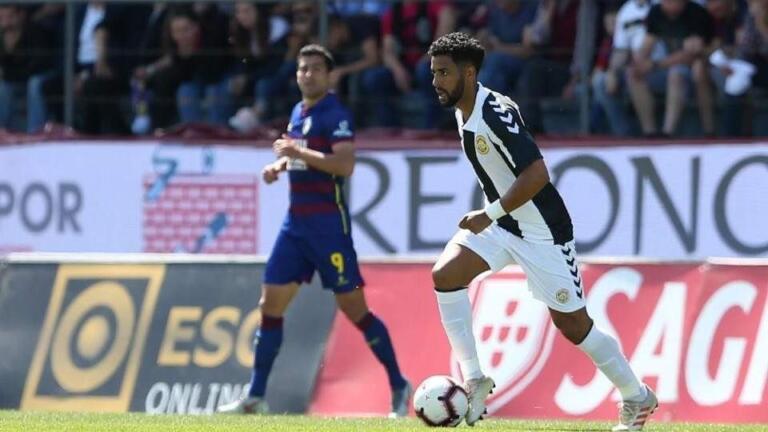 Fernando Tissone con la maglia del Nacional de Madeira