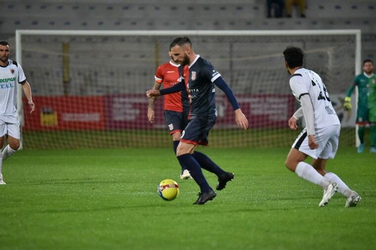 Scappini durante un'azione di gioco nella sfida contro il Fiorenzuola | Foto di Alessandro Sanna