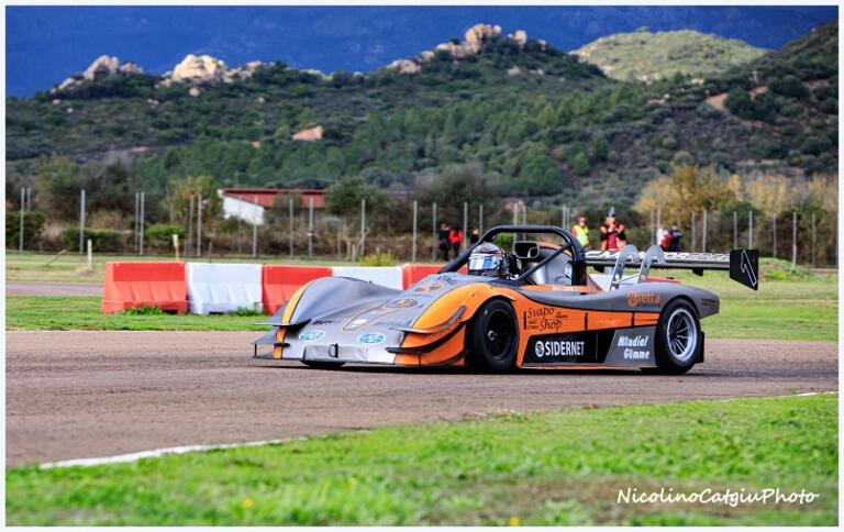 Enea Carta durante una delle manches del Challenge Ogliastra | Foto di Nicolino Catgiu