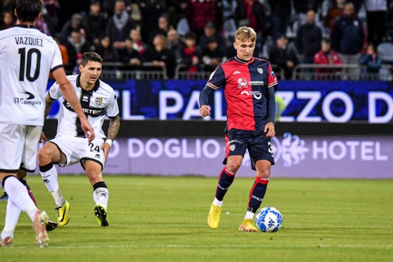 Christos Kourfalidis in azione contro il Parma | Foto Luigi Canu