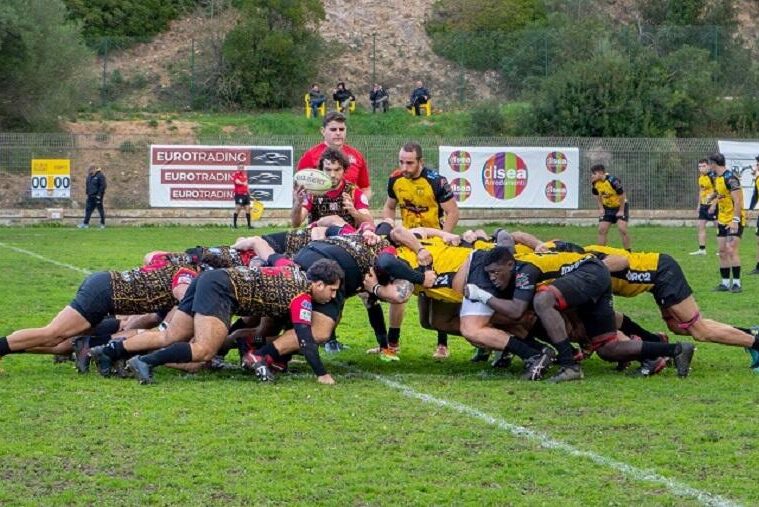 Una mischia tra Olbia e Capoterra