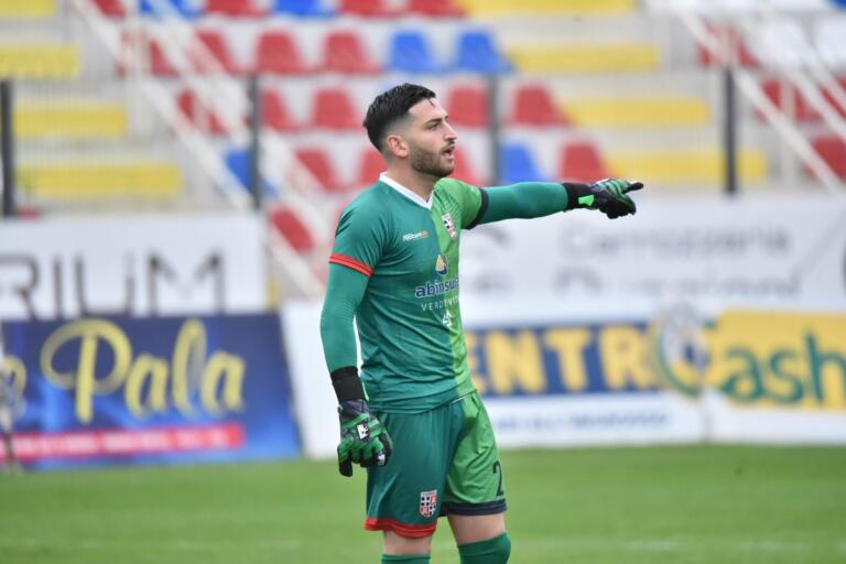 Salvato in porta con la Torres