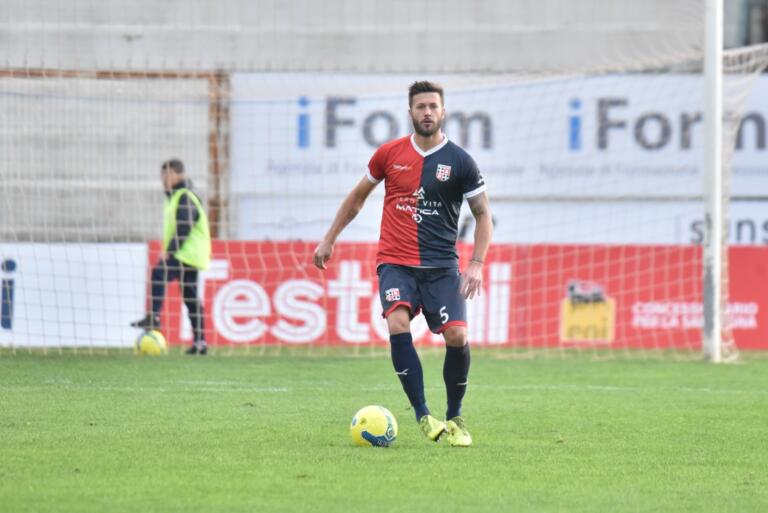 Paolo Dametto, difensore della Torres | Foto Alessandro Sanna