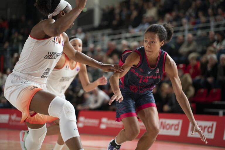 Samantha Thomas in Villeneuve-Dinamo di Eurocup | Foto FIBA