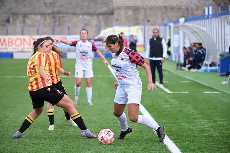 Samia Adam in azione contro il Ravenna | Foto di Beatrice Cirronis