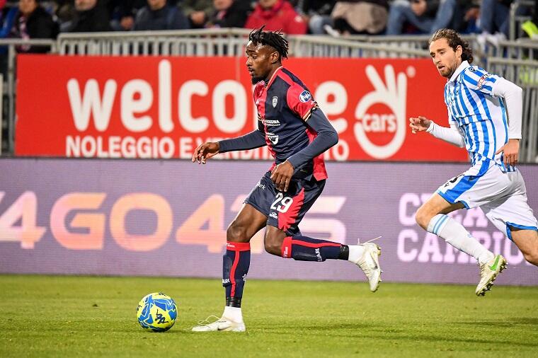 Antoine Makoumbou durante Cagliari-Spal | Foto Luigi Canu