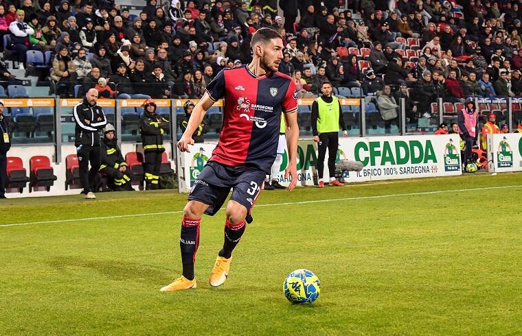 Paulo Azzi durante Cagliari-Spal | Foto Luigi Canu