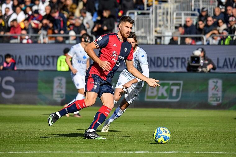 Giorgio Altare durante Cagliari-Como | Foto Luigi Canu