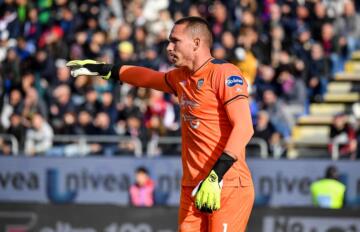 Boris Radunovic durante Cagliari-Como | Foto Luigi Canu