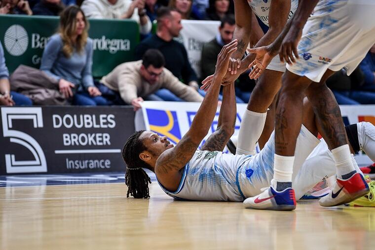 Jamal Jones durante Banco di Sardegna Dinamo Sassari - Happycasa Brindisi | Foto L.Canu / Ciamillo-Castoria