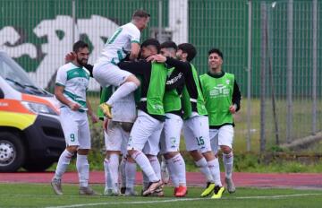 L'esultanza al gol di Lika in Arzachena-Real Monterotondo | Foto Emanuele Perrone-Ufficio Stampa Arzachena Academy Costa Smeralda