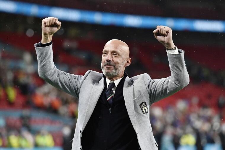 Gianluca Vialli festeggia la vittoria a Euro 2020 dell'Italia