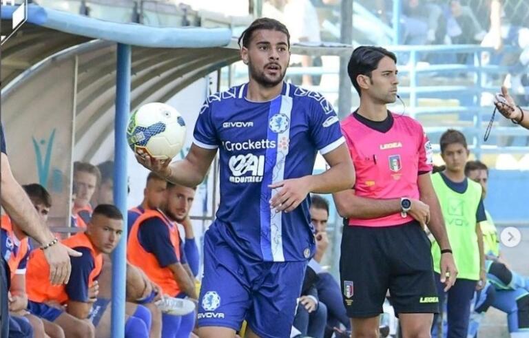 Cristian Fabriani con la maglia della Fidelis Andria