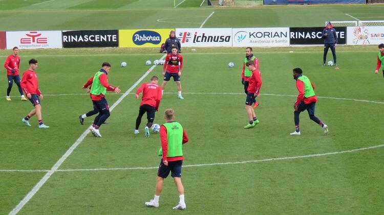 Allenamento-Cagliari-Calcio-08-02-2023