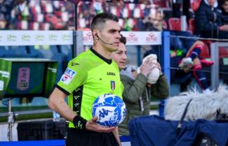 Simone Sozza arbitro di Cagliari-Benevento | Foto Luigi Canu