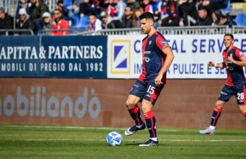 Giorgio Altare durante Cagliari-Benevento | Foto Luigi Canu