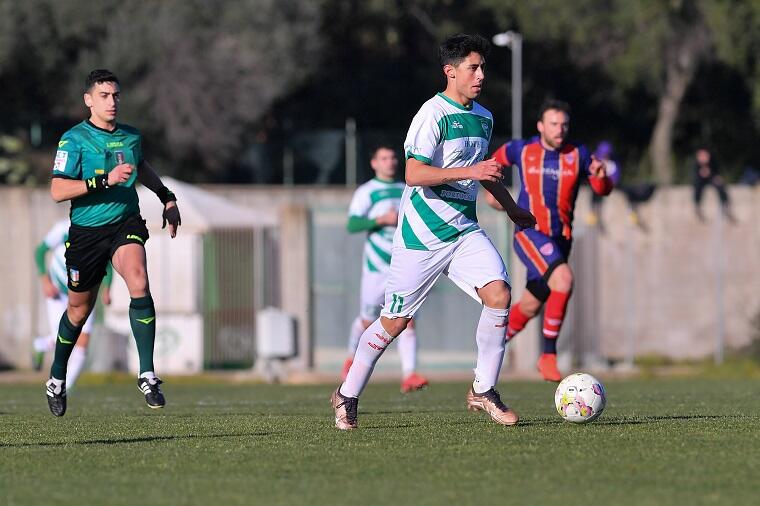 Gabriele Gibilterra durante Arzachena - Pomezia | Foto Emanuele Perrone - Arzachena Costa Smeralda