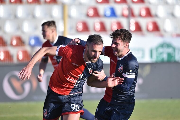 L'esultanza al gol di Scappini in Torres-Lucchese | Foto Alessandro Sanna