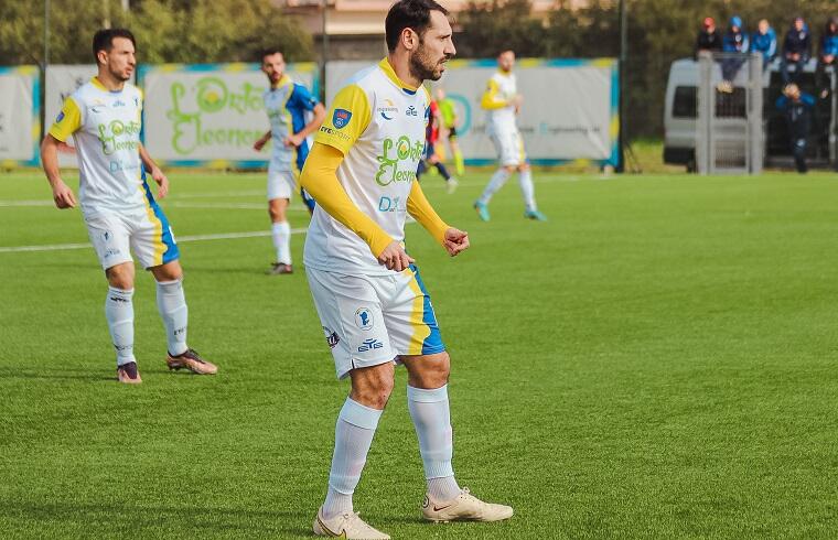 Matteo Mancosu durante Cos-Casertana | Foto Costa Orientale Sarda