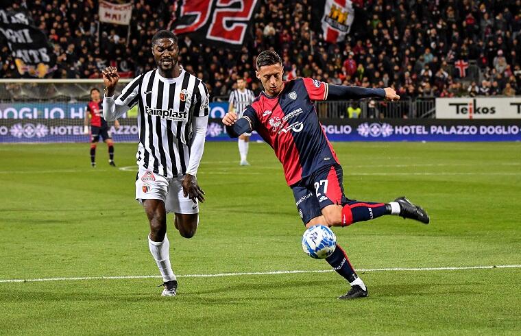 Antonio Barreca durante Cagliari-Ascoli | Foto Luigi Canu