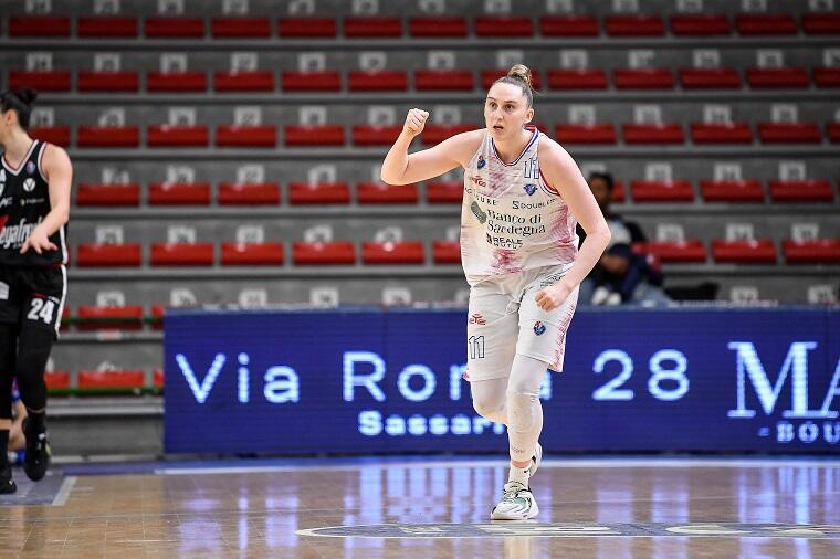 Anna Makurat durante Dinamo Banco di Sardegna Sassari - Virtus Segafredo Bologna | Foto L.Canu / Ciamillo-Castoria