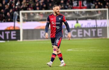 Nahitan Nandez durante Cagliari-Genoa | Foto Luigi Canu