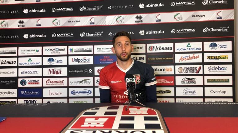 Matteo Liviero nella sala stampa del Vanni Sanna