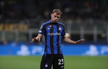 Barella-Inter-Benfica-Champions-League-19-04-2023