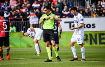 Manuel Volpi arbitro di Cagliari-Frosinone | Foto Luigi Canu