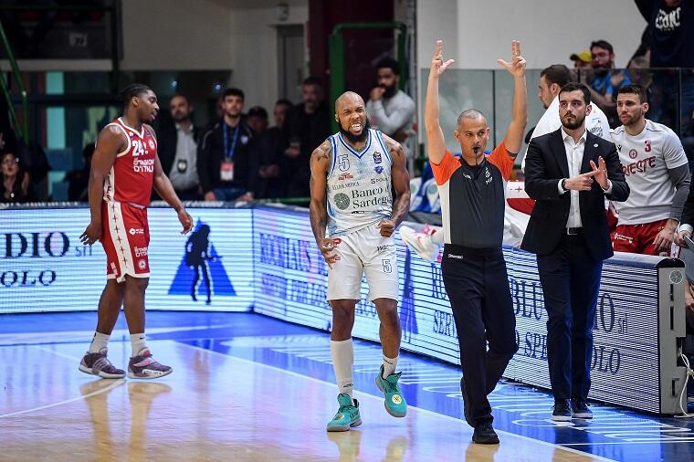 Chris Dowe durante Banco di Sardegna Dinamo Sassari - Pallacanestro Trieste | Foto Luigi Canu