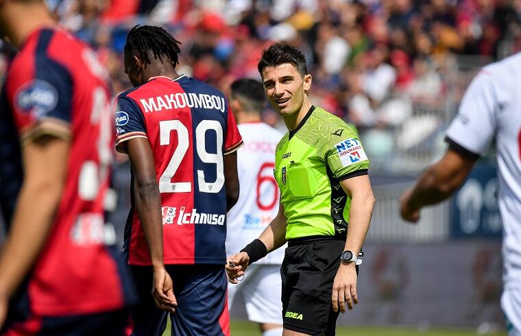 L'arbitro di Cagliari-Sudtirol Alessandro Prontera | Foto Luigi Canu