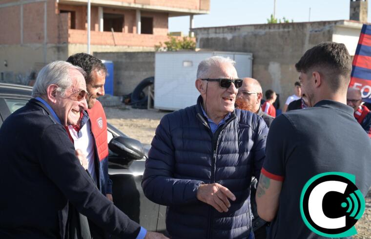 Uno scatto del pomeriggio vissuto a Sestu dalla delegazione rossoblù | Foto Gianluca Zuddas