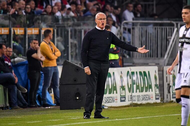Claudio Ranieri durante la sfida d'andata playoff tra Cagliari e Parma | Foto Luigi Canu