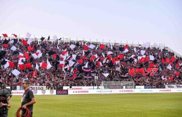 La Curva Nord dell'Unipol Domus prima della gara tra Cagliari e Venezia | Foto Luigi Canu