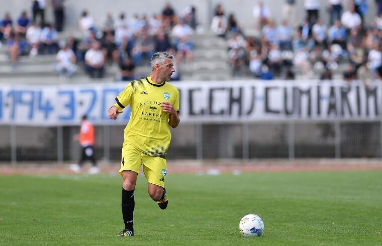 Danilo Bonacquisti durante Arzachena-Ilvamaddalena | Foto Emanuele Perrone